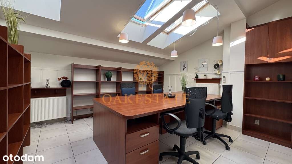 Mieszkanie lub biuro – lokal 49,6 m² w Centrum-0