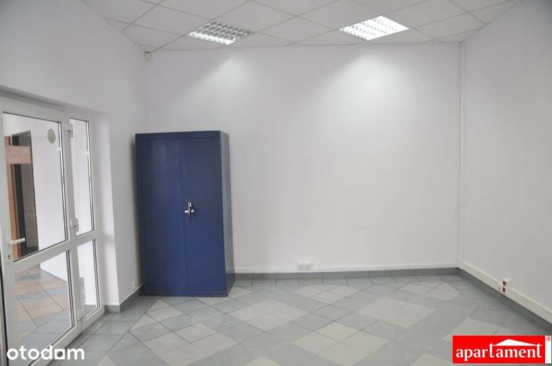 Atrakcyjny lokal ul. Komndorska-5