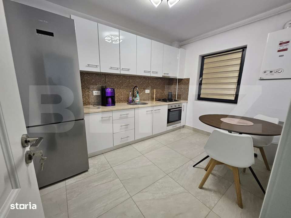 Apartament, 2 camere, zona Primaverii - Imagine principală: 2/7
