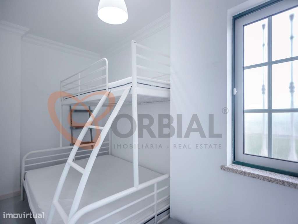 Moradia V2 para venda, inserida em condomínio privado com piscina, ...-16