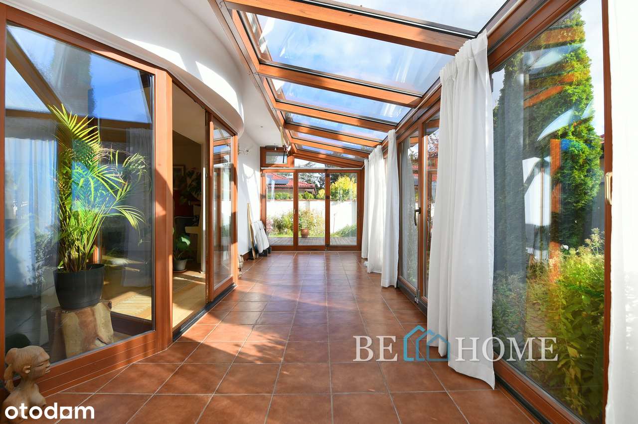 Parterowy dom 201 m2, 5 pokoi, działka 674m2, z ogrodem zimowym-11