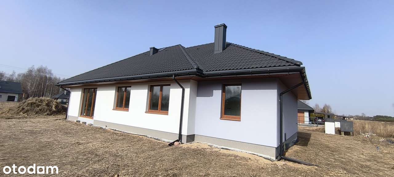 Wolnostojący przestronny dom. Działka 943 m2. Super okolica.-12