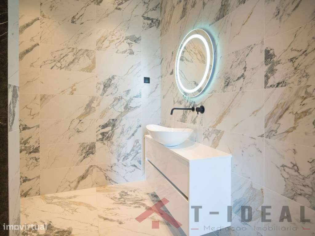 Apartamento T3 no Centro da Lourinhã-25