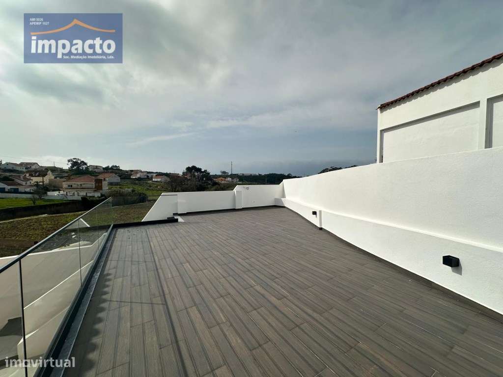 Moradia totalmente renovada, Ericeira-8