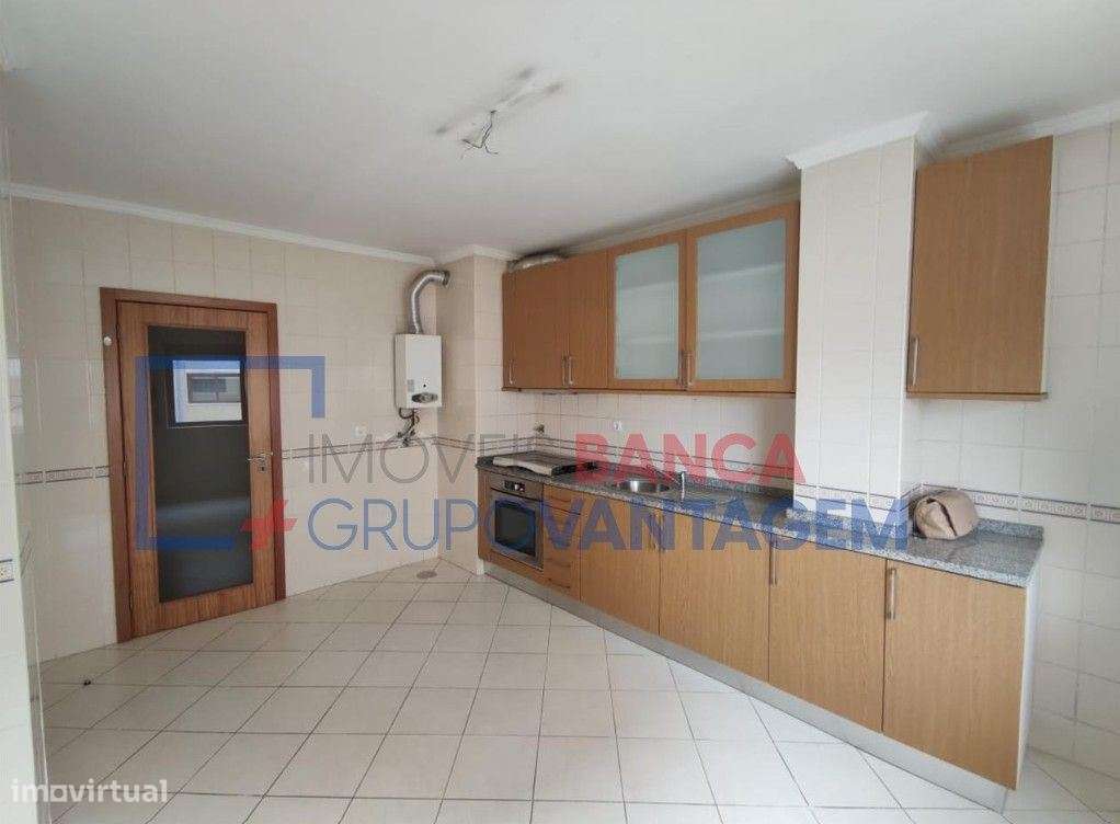 T3 em Oliveira de Azemeis - Grande imagem: 5/24