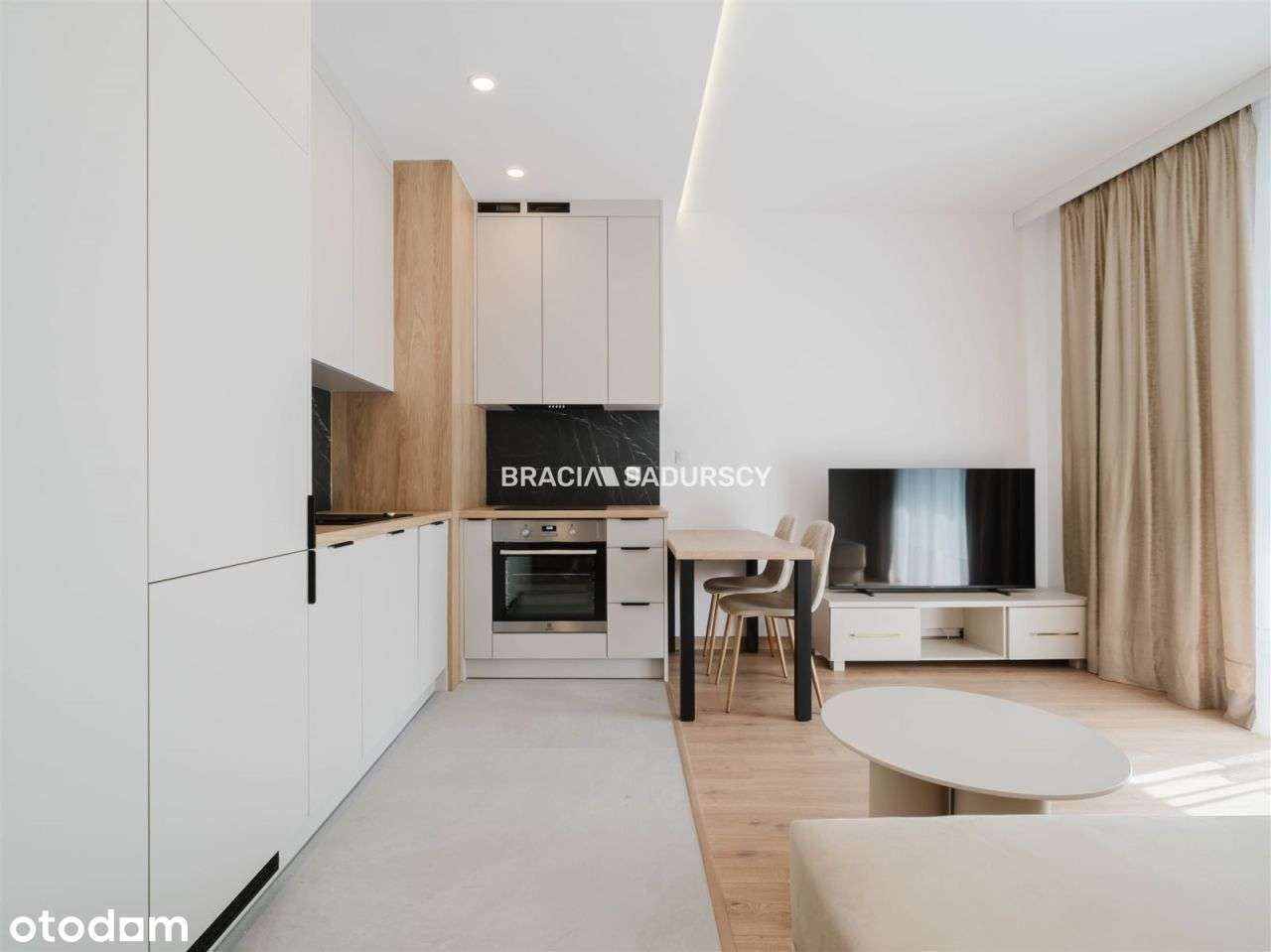 2 Pok Ok 35,4 M2 Blisko Centrum Z Dużym Balkonem-15