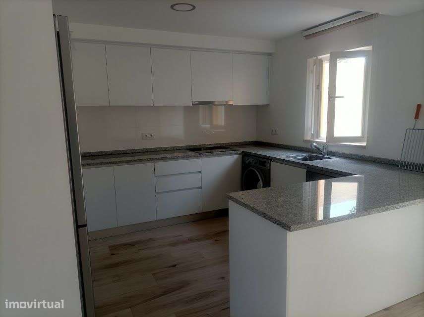 T1 geminada pronta a habitar em Pereira, a poucos minutos de Coimbra - Grande imagem: 4/33