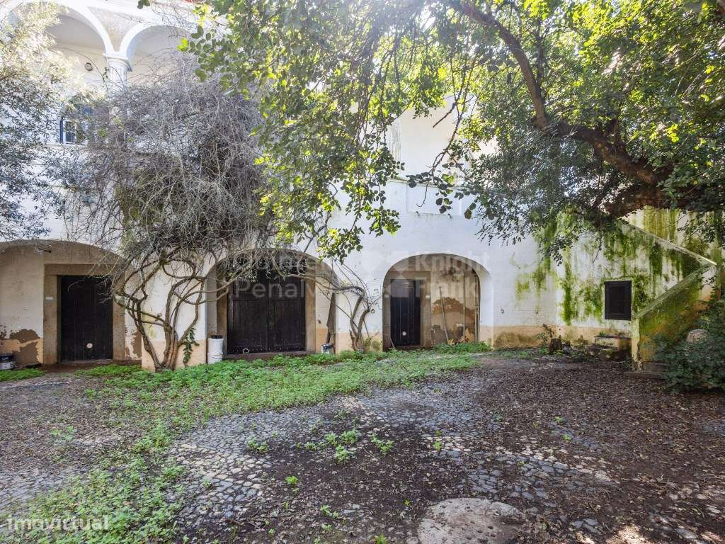 Casa Senhorial no coração de Reguengos de Monsaraz - Grande imagem: 2/25