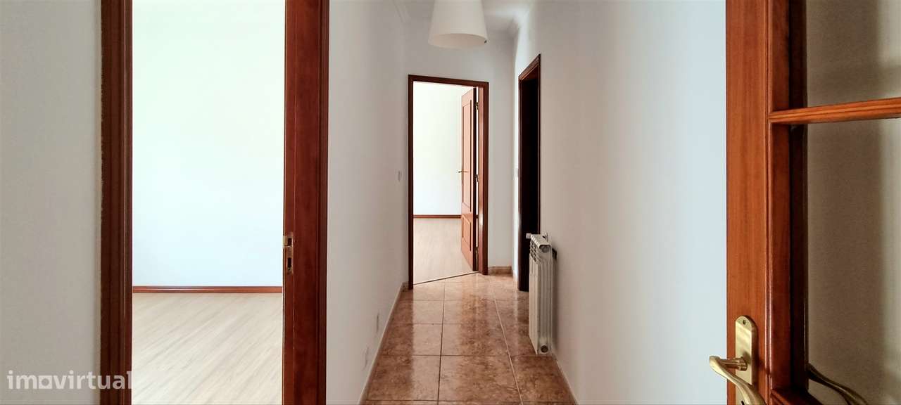 Apartamento T2 - Eiras e São Paulo de Frades - Coimbra/Venda-11