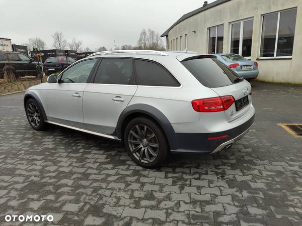 Audi A4 Allroad 2.0 TDI Quattro - 8