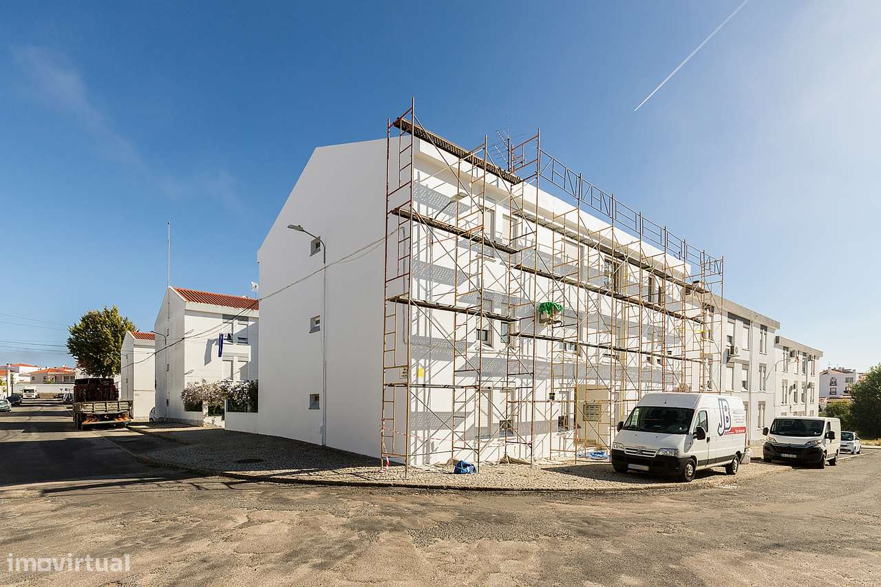 Apartamento T3 amplo e luminoso, numa das melhores zonas residenciais-1
