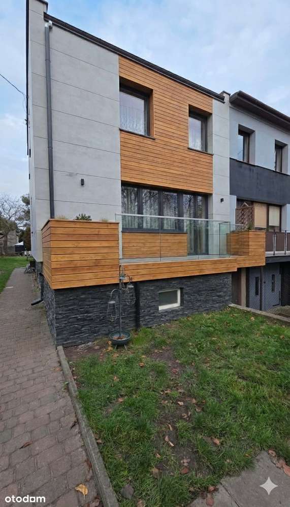 Wyjątkowa Działka 693m²! Bliźniak 139m² do Metamorfozy – Sikawa.-14