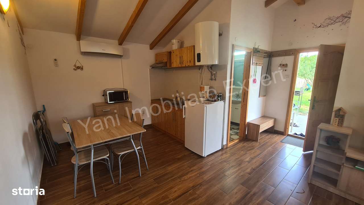 Camping cu 3 căsuțe de vânzare în apropiere de Curtea de Argeș. - Imagine principală: 4/18