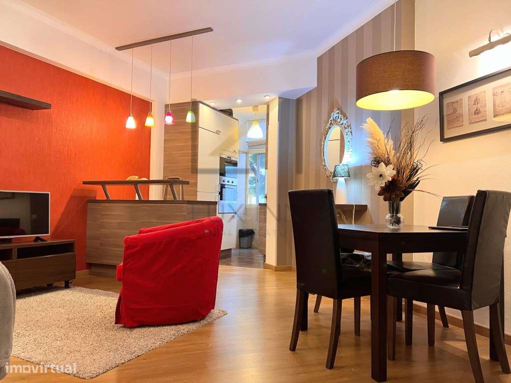 T1 Remodelado e Mobilado- Paço d´Arcos - Grande imagem: 2/20