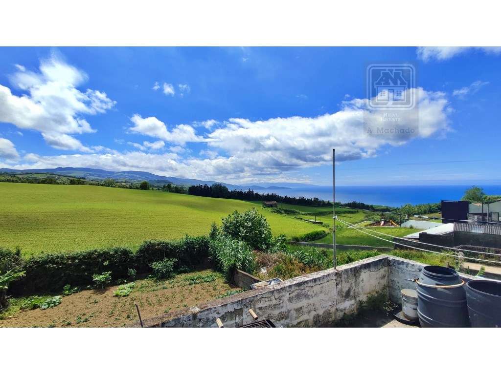 VENDA de CASA - MORADIA com Jardim, Entrada Lateral e Quintal - Fen...-12