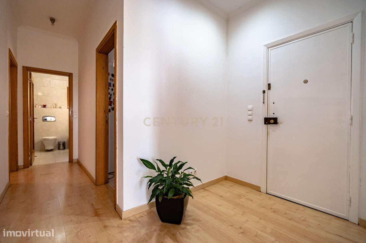 Apartamento T3 com garagem, em Celas, Coimbra-10