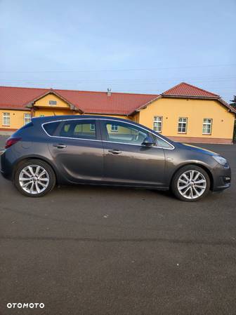 Opel Astra IV 2.0 CDTI Sport - 5