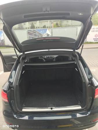 Audi A4 Avant 2.0 TDI ultra - 13