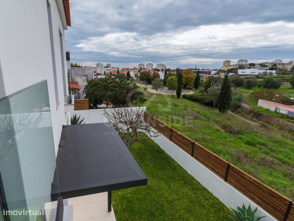 Moradia T2 - Rebelva-26