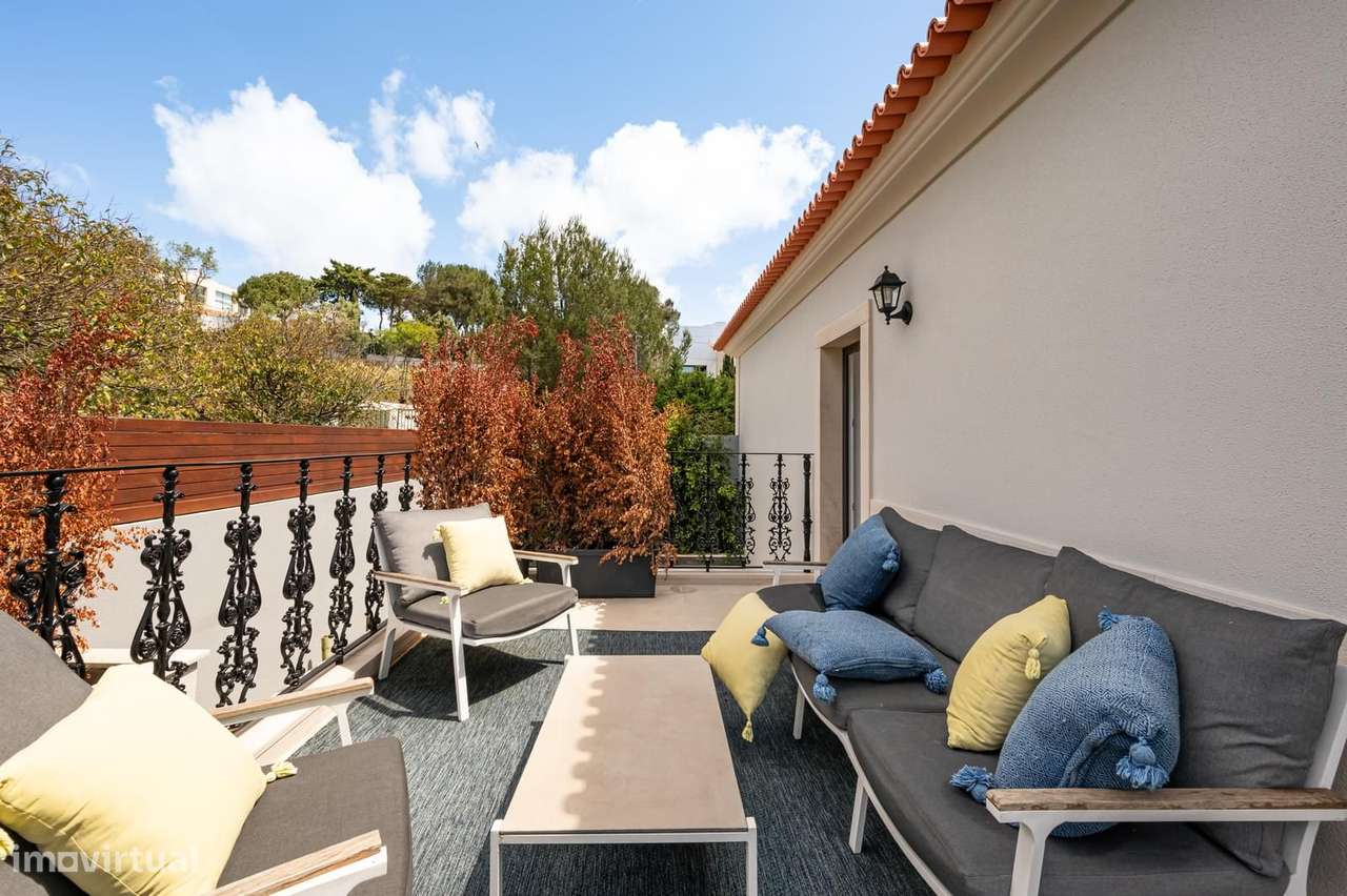 Moradia T3 + 1 com piscina, Centro Cascais, Cascais-17