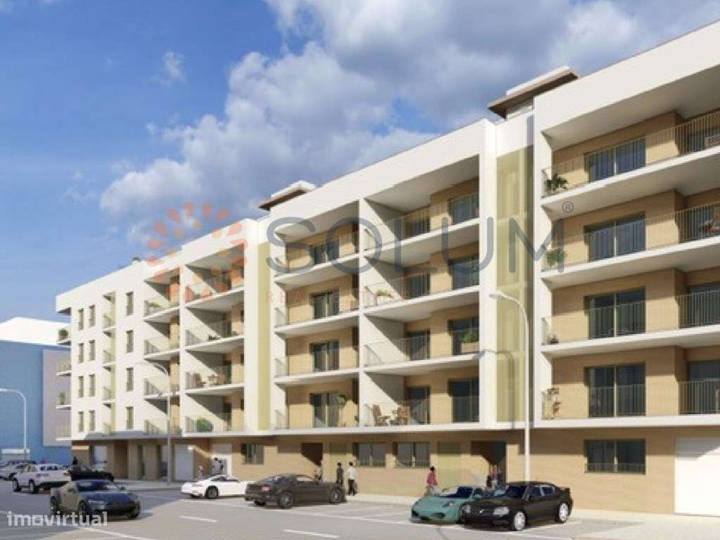 Duplex T3+1 novo com 2 Terraços - Montijo-32