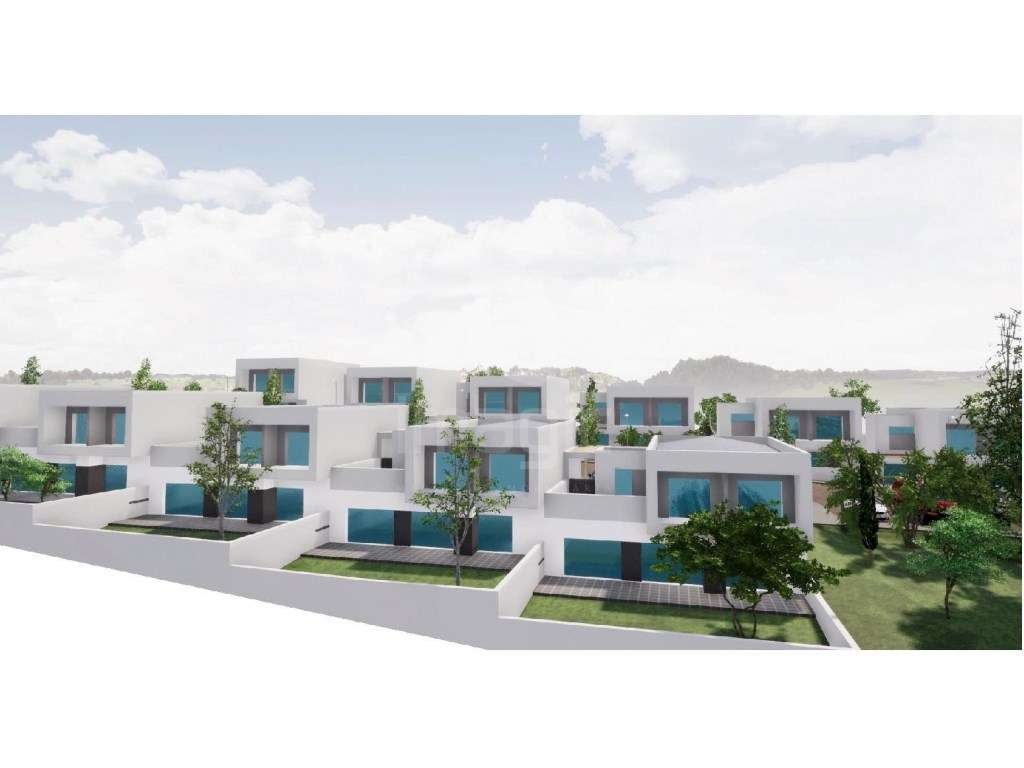 Terreno com 4.489 m2, localizado em Mafra - Grande imagem: 2/5