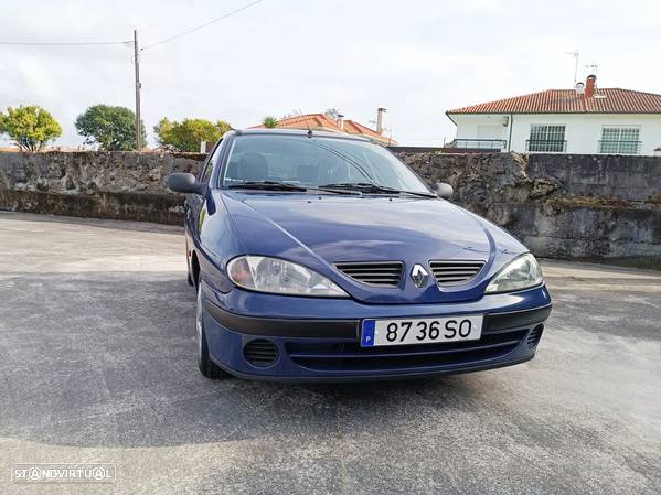 Renault Mégane 1.4 16V Air - 2