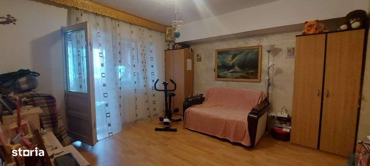 Parcul Catedralei - 3 camere /2 bai /3 balcoane /centrala /etaj 10 - Imagine principală: 4/13