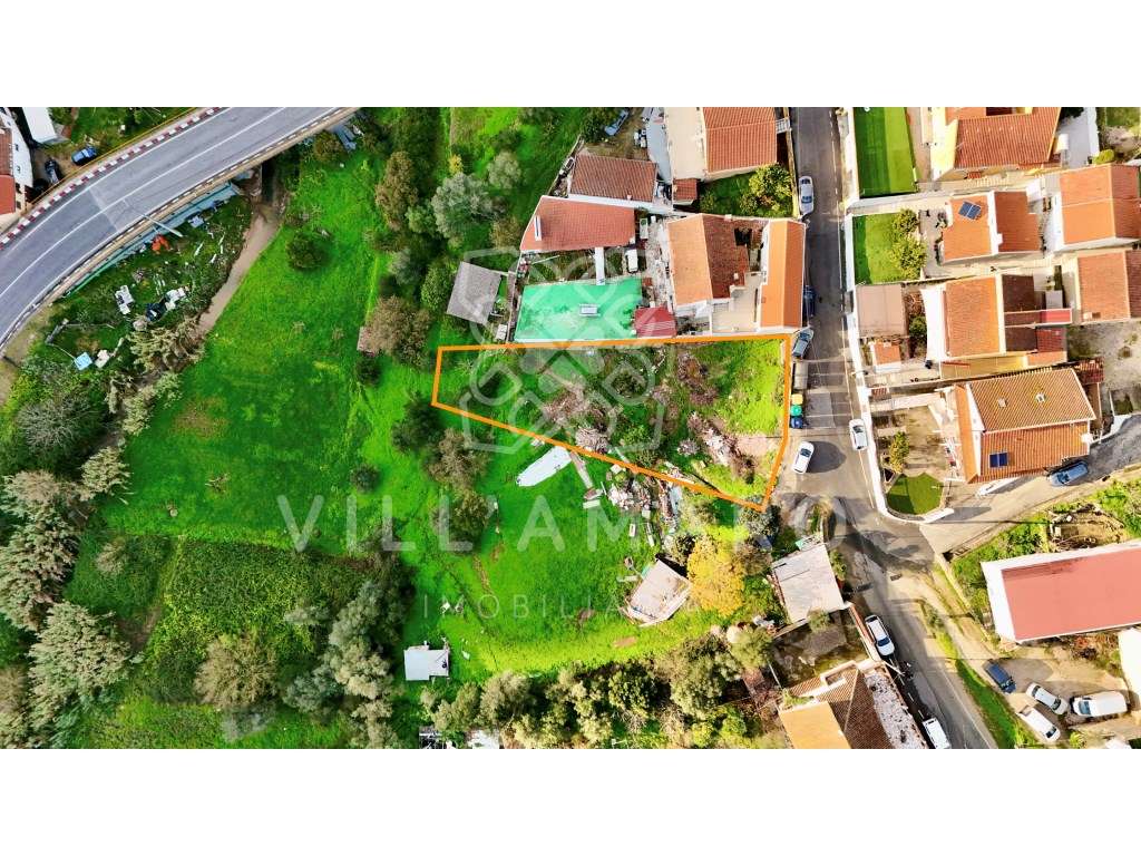 Terreno Urbano com 676m² em Lousa, Loures-7