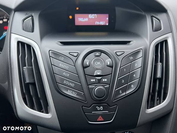 Ford Focus 1.6 TDCi Ambiente - 25