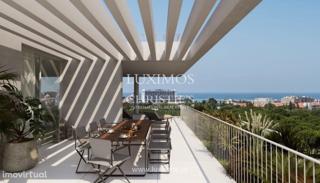 Apartamento T2 com vista mar e piscina, Vilamoura, Algarve