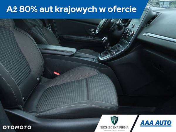 Renault Scenic - 10