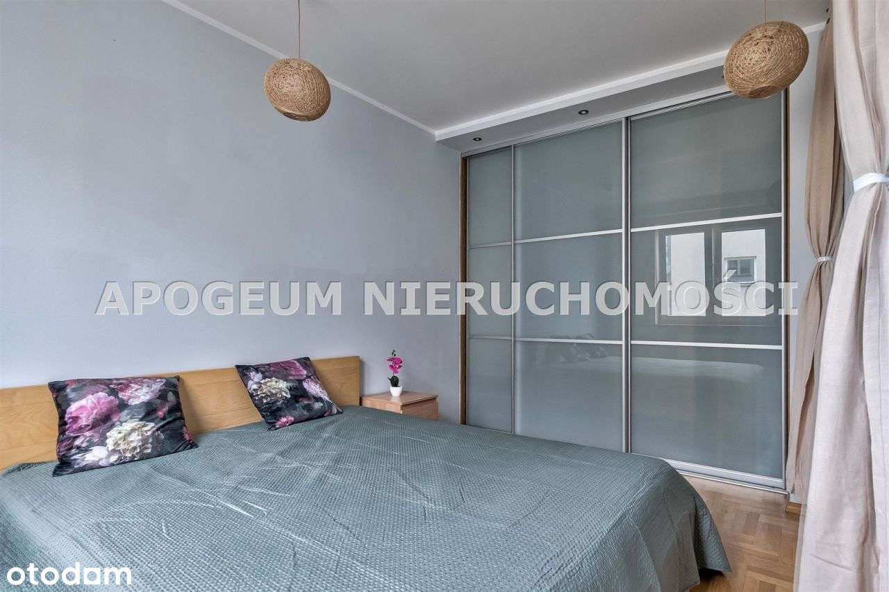 Nietuzinkowe mieszkanie 2 pok. Centrum cegła2004r-7