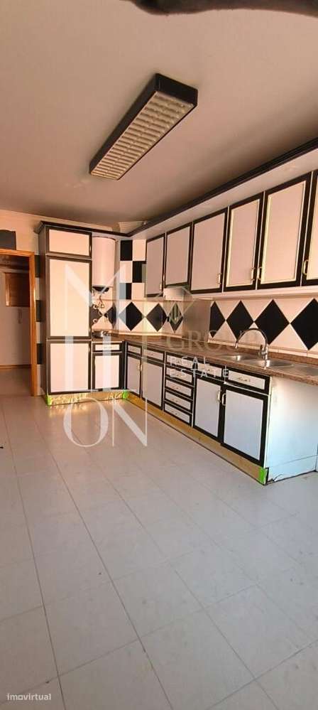 Apartamento T2 em São Marcos-12