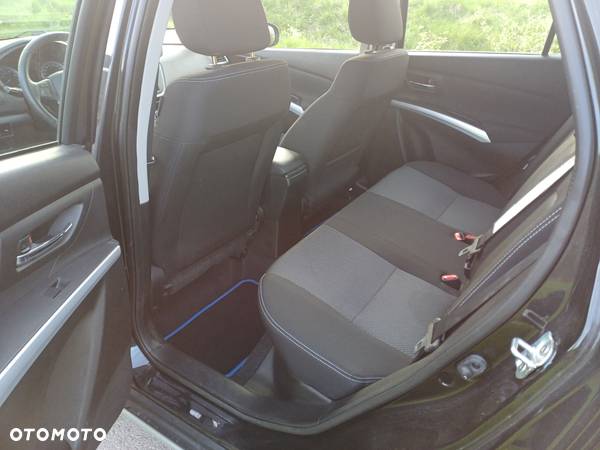 Suzuki SX4 S-Cross 1.6 Premium - 11