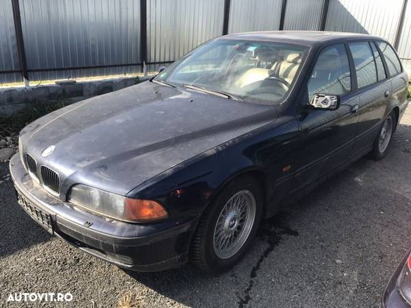 Usa fata spate bmw seria 5 e39 - 2