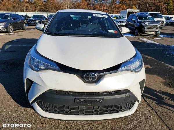 Toyota C-HR - 5