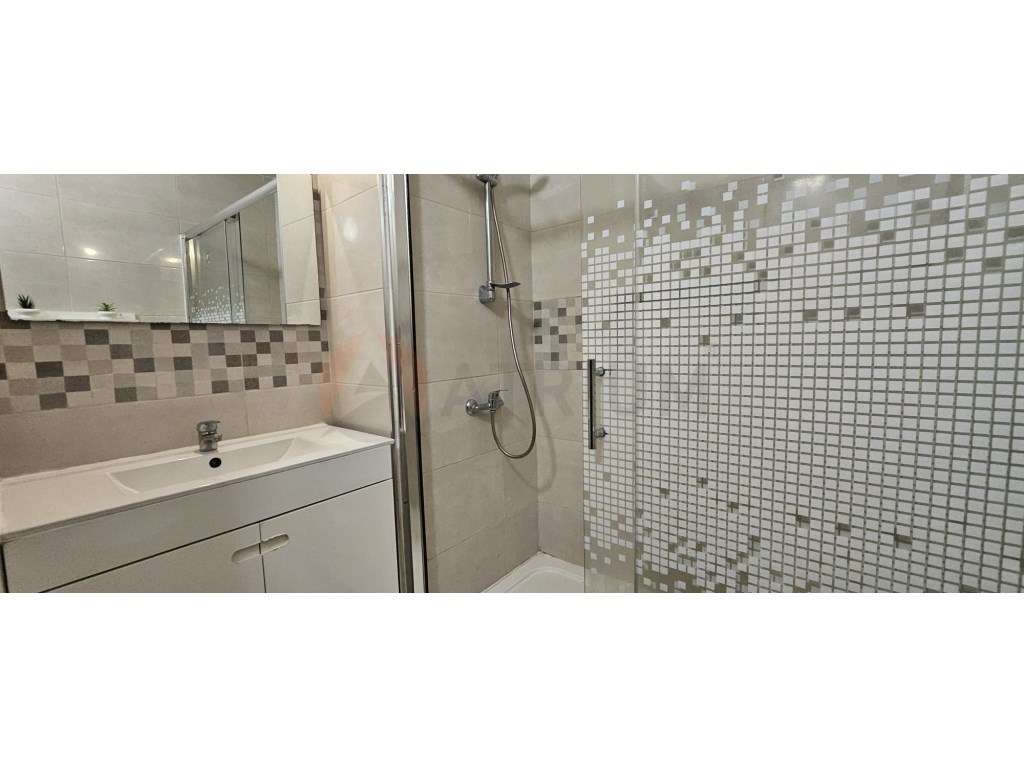 Oportunidade em Setúbal - T1 no coração da cidade-8