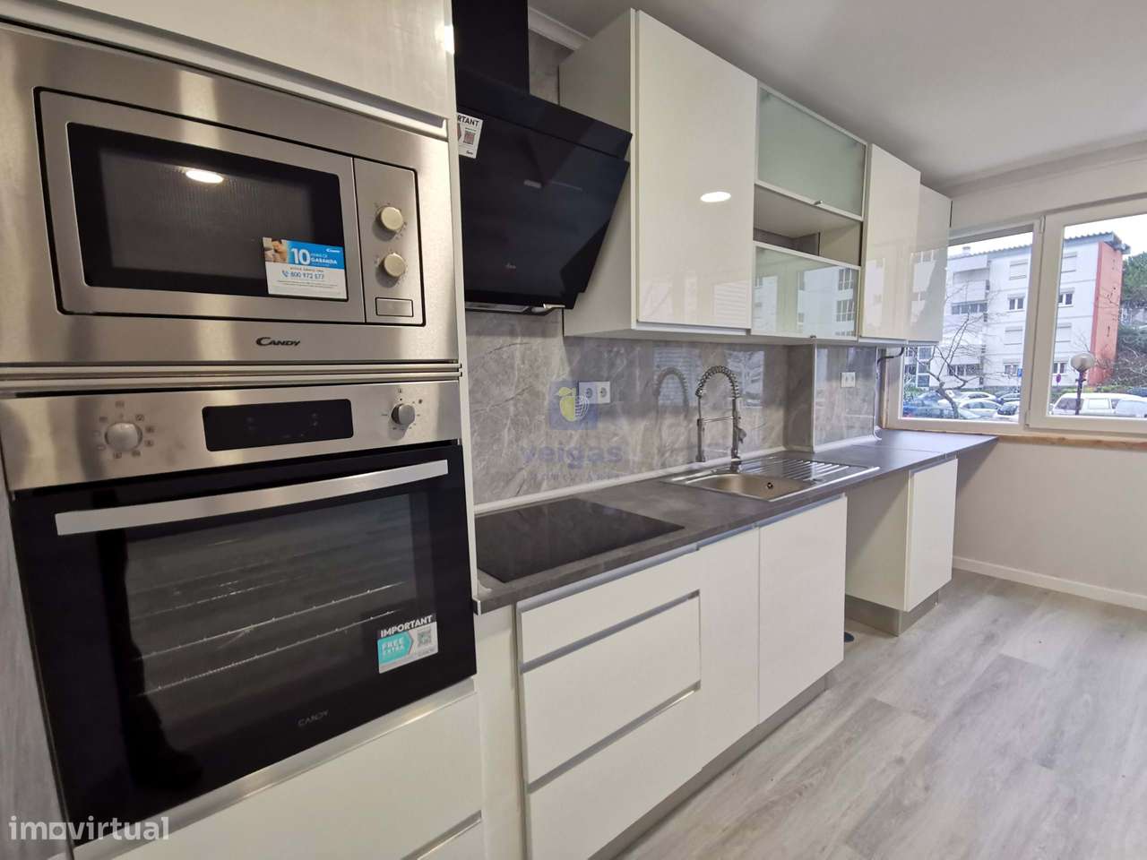 Oeiras T2  com 2 wcs  e Elevador Varanda e Arrecadação, com Boas áreas - Grande imagem: 2/29