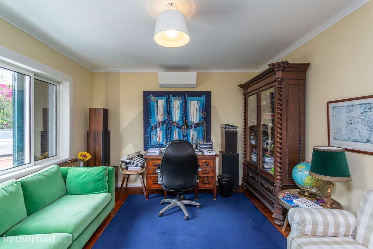 Moradia de Luxo T3 + 1 com Piscina e Jardim Privado em Alcabideche, Ca-58