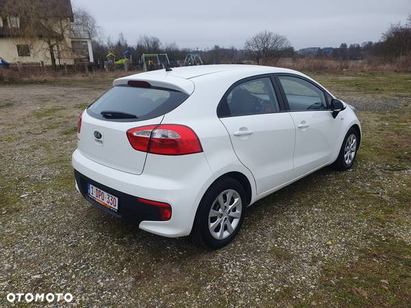 Kia Rio 1.2 Business Line - 3