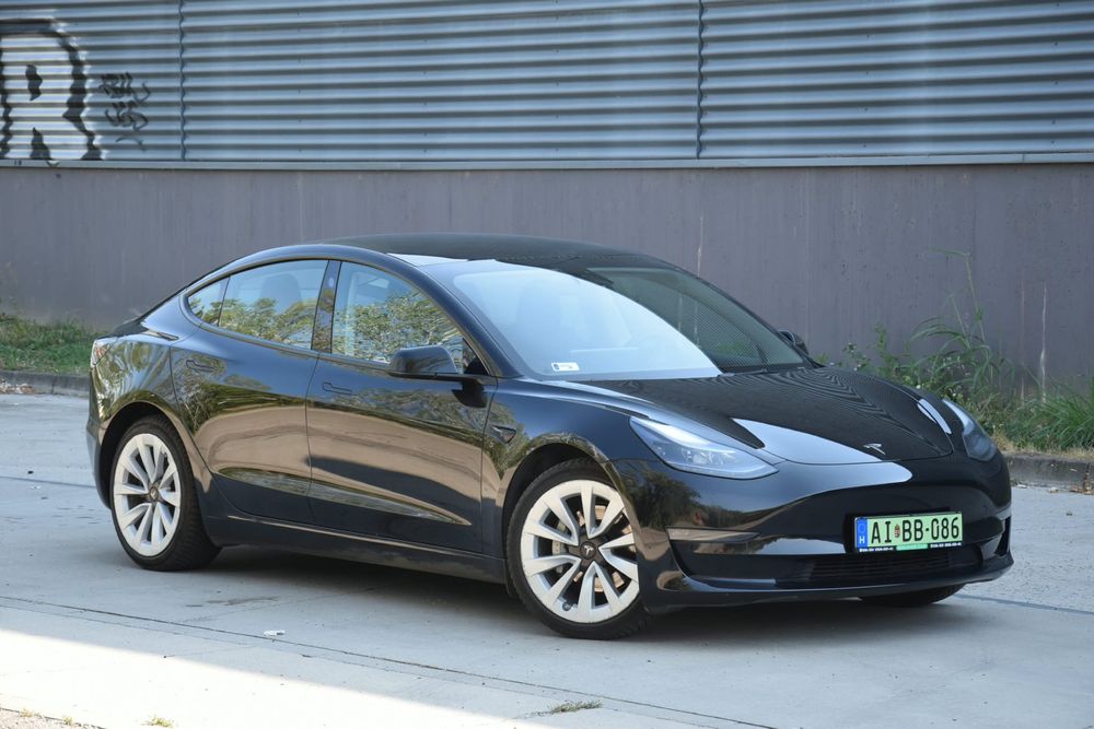 Tesla Model 3 Long Range AWD Premium 2022