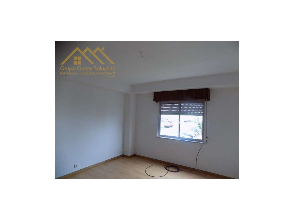 Apartamento T2+1-LOURINHÃ-9