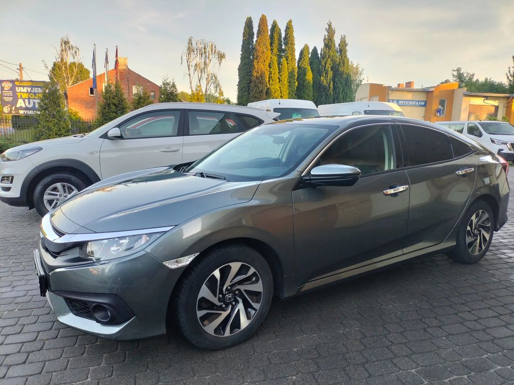 Honda Civic X 1.6 i-DTEC Executive 2019