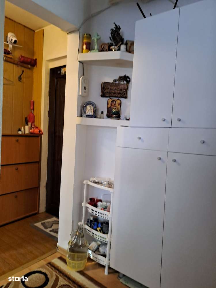 Vând garsoniera Mioveni parter, Maxi-Taxi - Imagine principală: 3/7