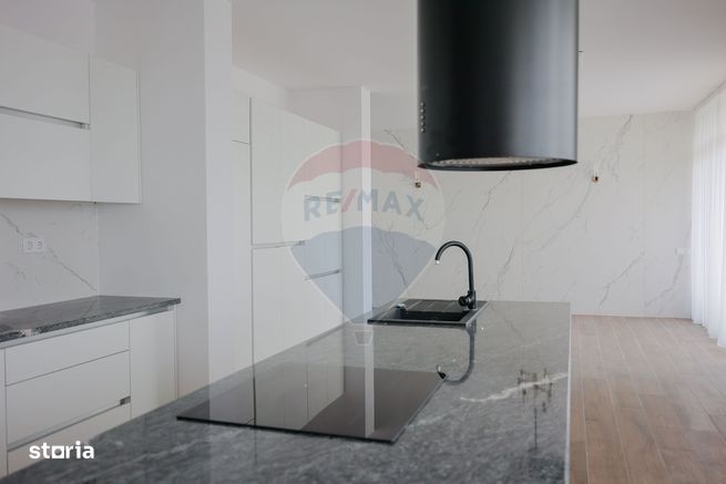 Apartament tip Penthouse cu 5 dormitoare de vânzare în AES Residence-12