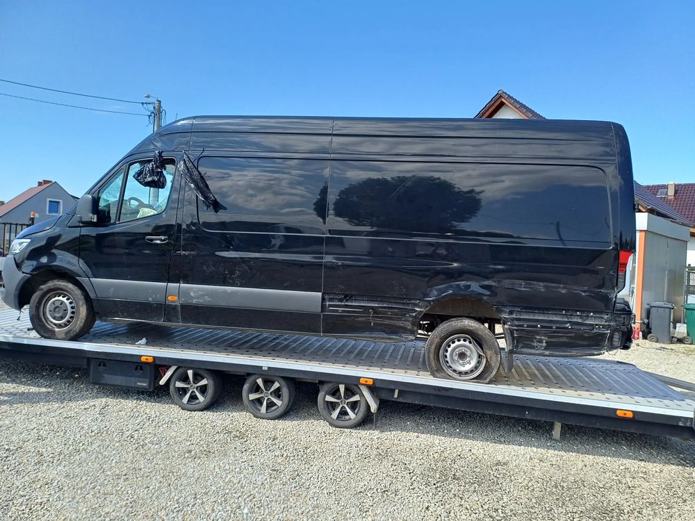 Mercedes-Benz Sprinter 2024