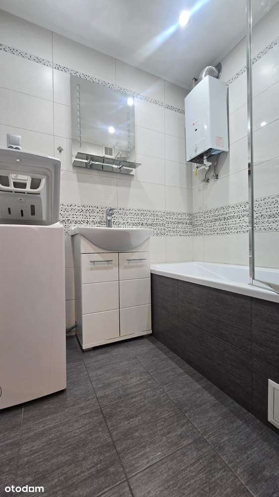 Trzypokojowe mieszkanie po kapitanym remoncie!-8