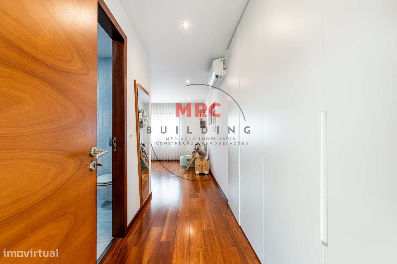 Moradia de Charme Térrea  V3 + V1-35