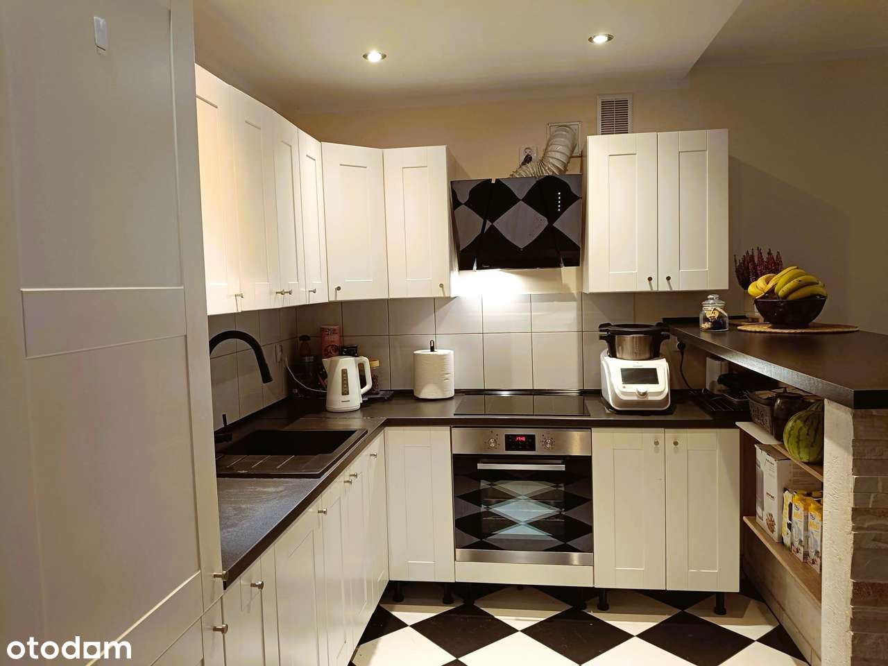 Komfortowe mieszkanie z balkonem w spokojnej części Kleciny - Pełny obrazek: 4/12